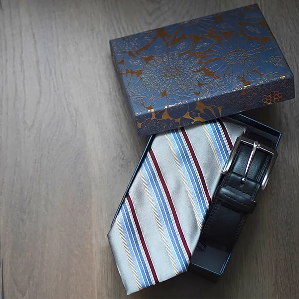Custom Tie Boxes
